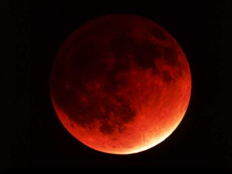 luna_rossa_eclisse-latina-8765765