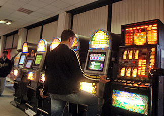 slot-machine-fotogramma--324x230
