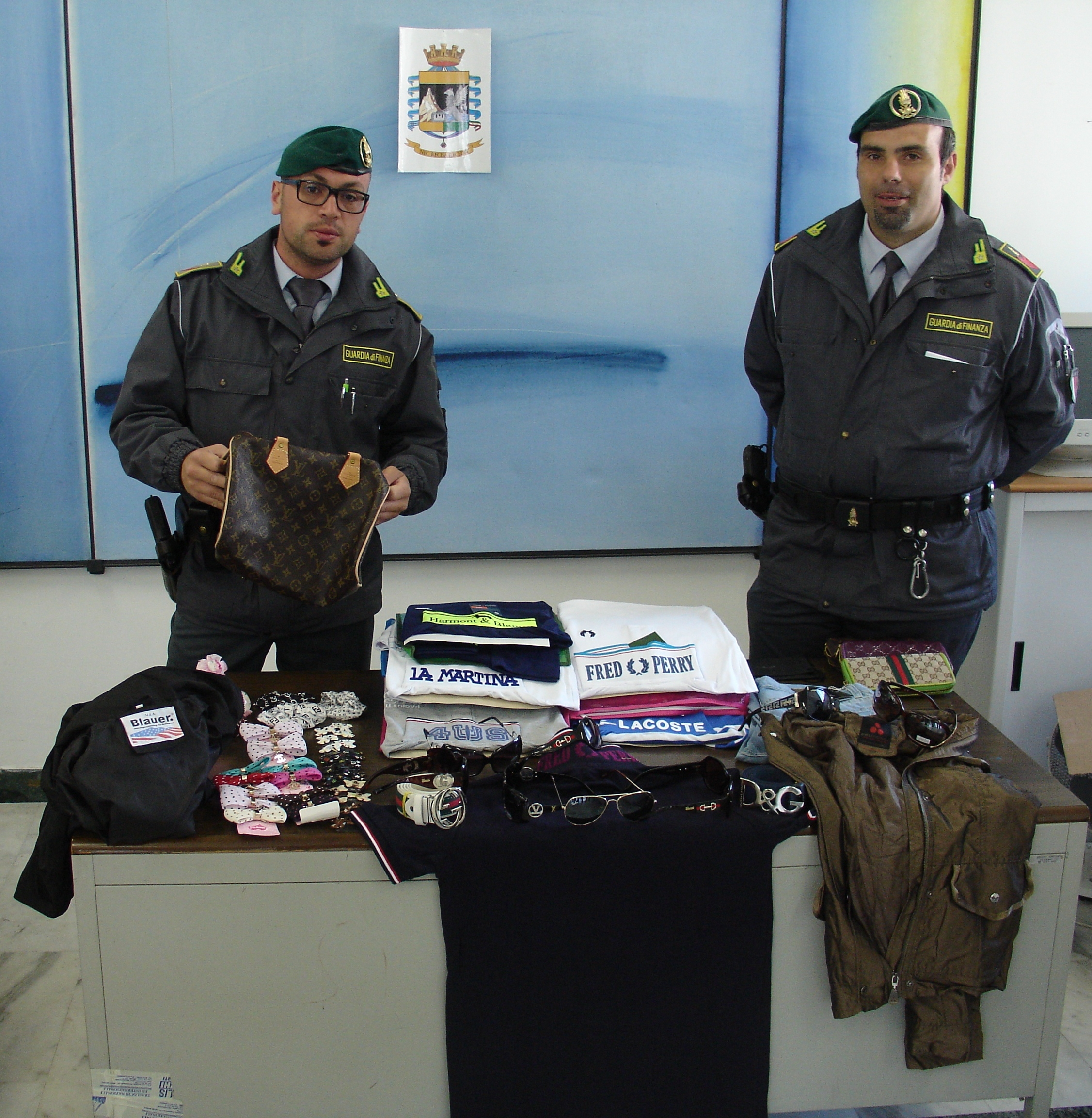 capi-falsi-finanza-287648273642