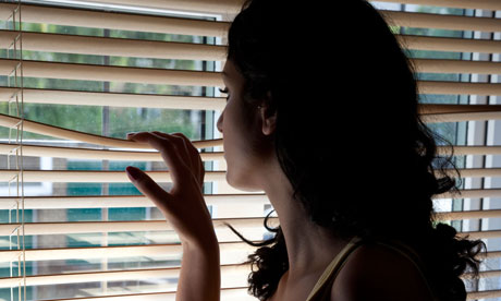 stalking-donna-violenza-latina-5768722