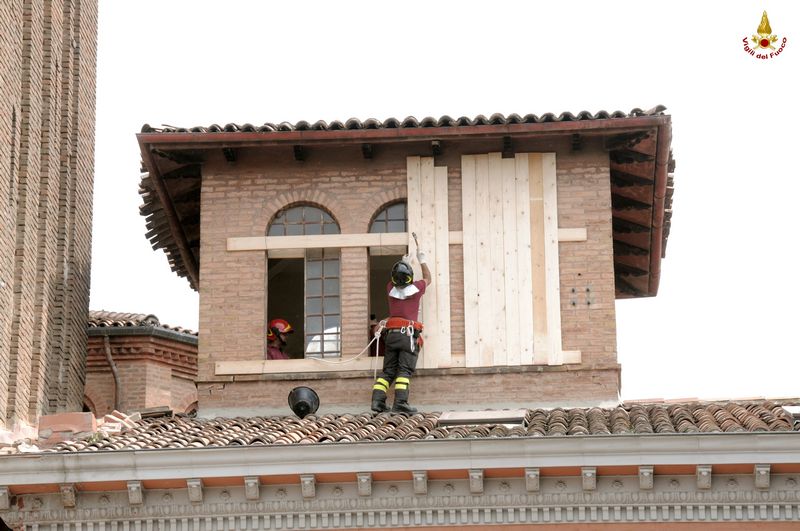 vigili-fuoco-latina-terremoto-emilia-romagna
