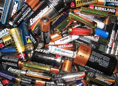 pile-batterie-scariche-4769632