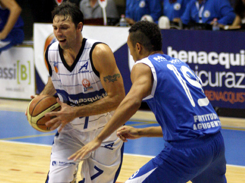 basket-benacquista-latina24-12