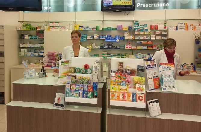 farmacisti-latina24ore-25151232766744