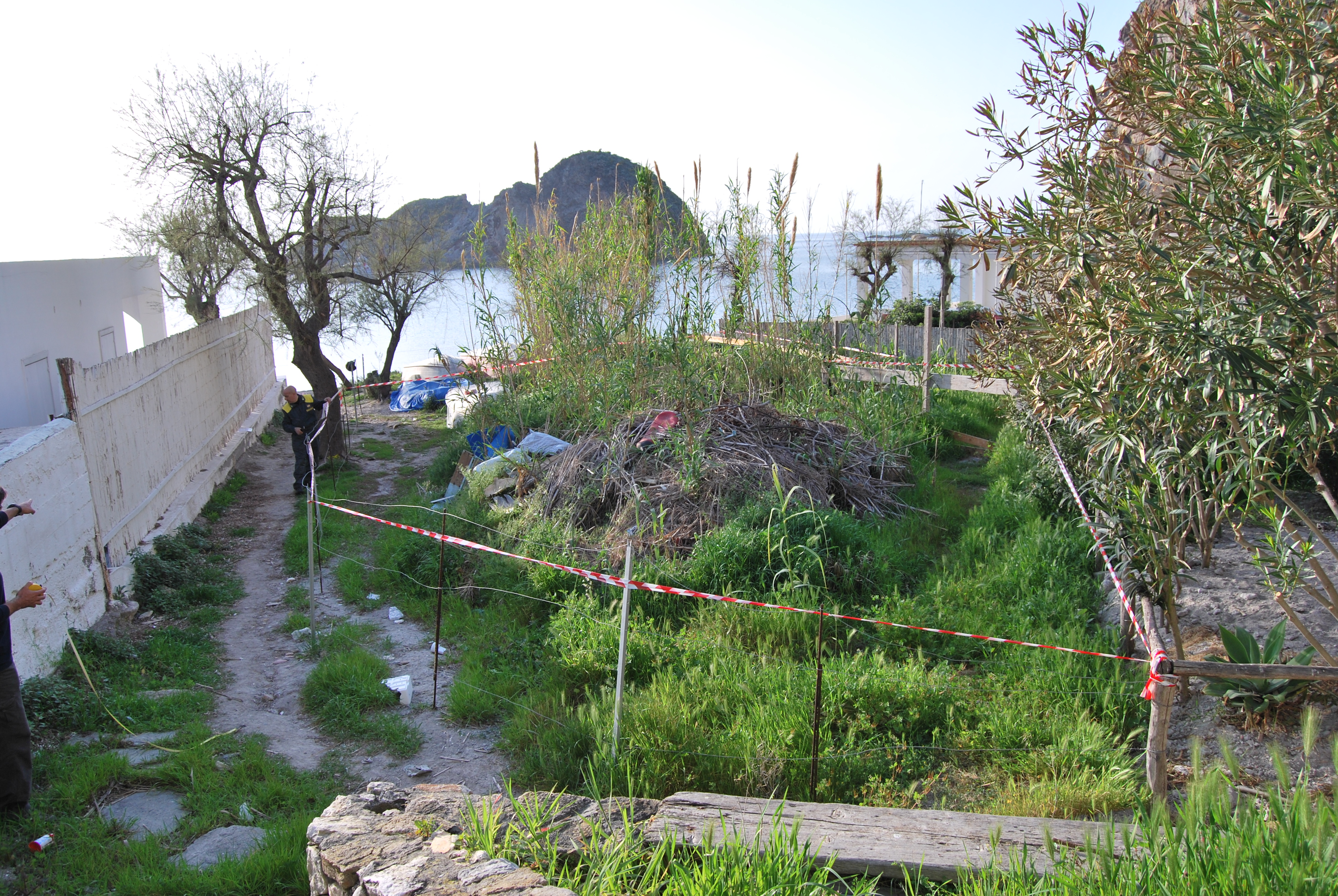 Palmarola_Discarica