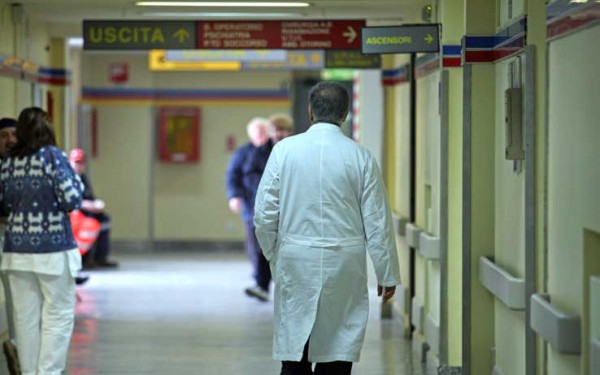 medico-ospedale-generica-78568922