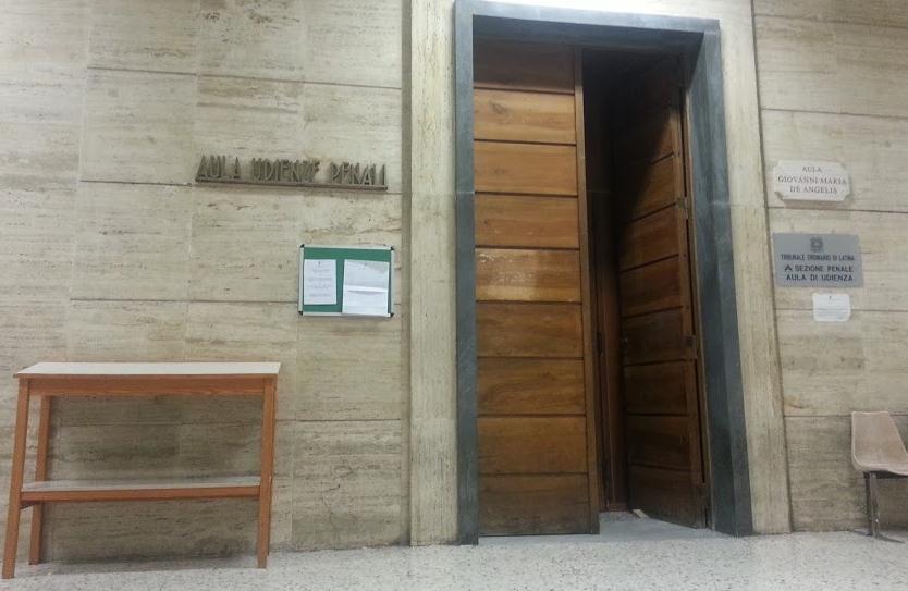 aula-tribunale-latina-24ore-576763