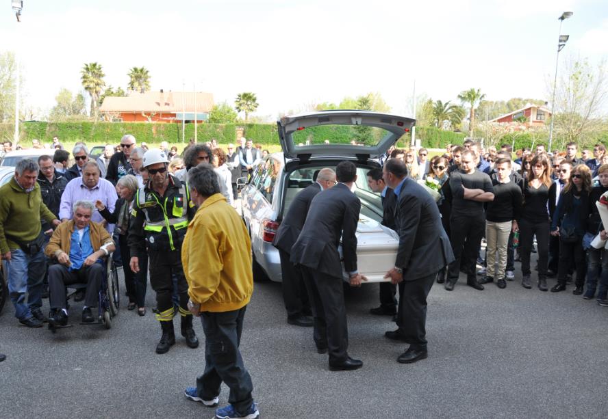 funerale-karin-dalla-senta-latina24ore-5769870922