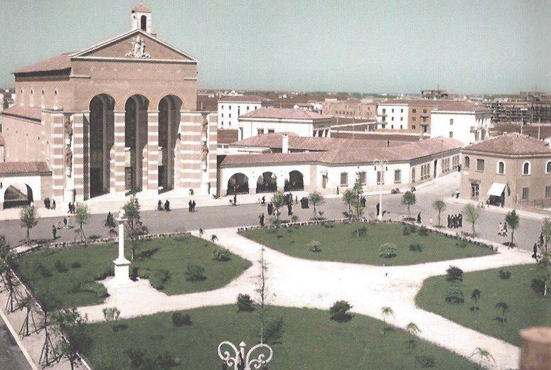 latina-littoria-1936-piazza-san-marco-latina24ore-578
