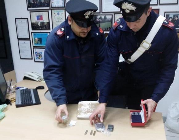 droga-carabinieri-sequestro-latina