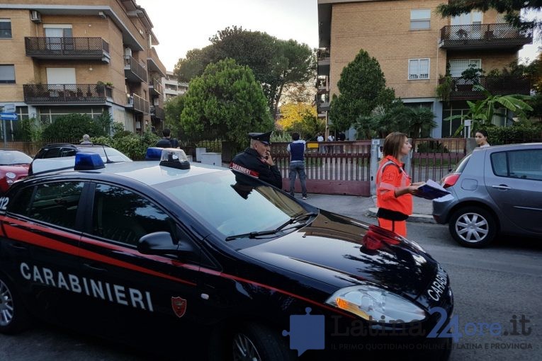 Latina, spara al ladro in casa e lo uccide